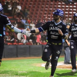 Charros de Jalisco inaugura serie con victoria ante Durango