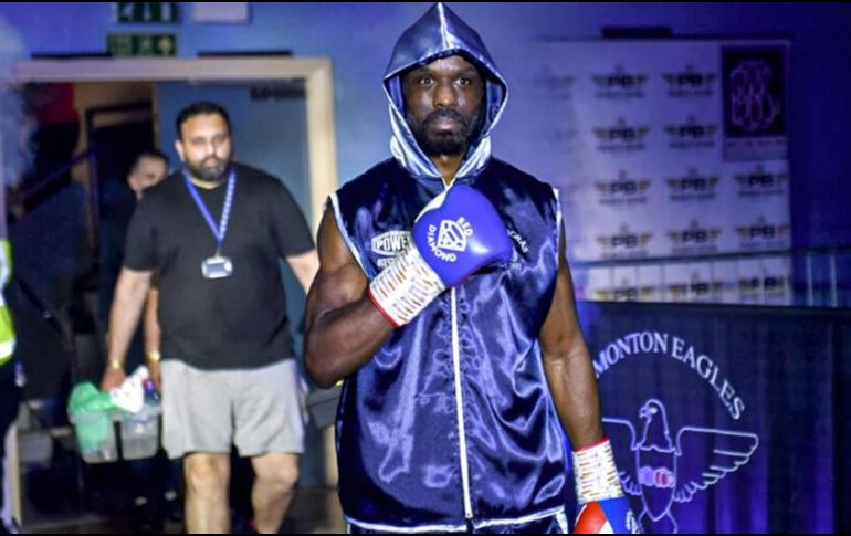 Lawal perdió la vida en su pelea contra el portugués Malam Varela el 12 de mayo en el Harrow Leisure Center de Londres. X/ @BIBABoxing.