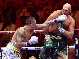 Dos jueces favorecieron a Usyk por 115-112 y 114-113, mientras que el tercero vio ganador a Fury, por 114-113. EFE/A. Haider