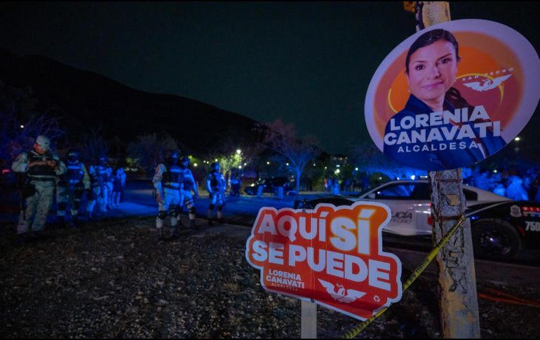Fuertes vientos hicieron colapsar el templete donde Lorena Canavati, candidata a presidenta municipal de San Pedro, y Jorge Álvarez Máynez, candidato a la presidencia de México estaban presentes. EFE/M. Sierra