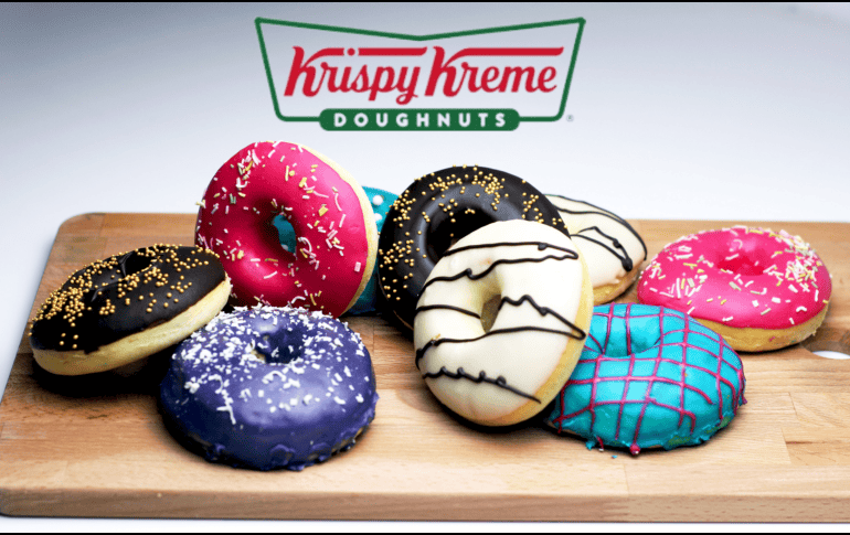 No pierdas la oportunidad de disfrutar de estas deliciosas ofertas en Krispy Kreme en las horas que le quedan a la campaña Hot Deals. ESPECIAL/Canva