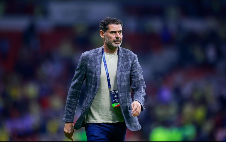 Fernando Hierro, ha logrado encaminar a los rojiblancos a lograr entrar a la liguilla del fútbol mexicano, incluso llegando a disputar una final. / IMAGO