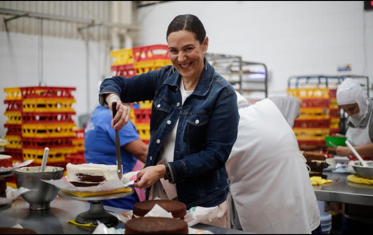 En sus redes sociales, Marisa Lazo, la propietaria de las pastelerías, invitó a los ciudadanos a votar. EL INFORMADOR / ARCHIVO