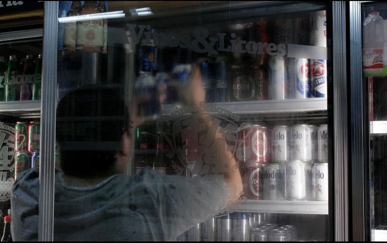 El gobierno de Guadalajara exhortó a la población a evitar excesos y mantener un consumo de bebidas alcohólicas responsable, para el sano desarrollo de los comicios. EL INFORMADOR / ARCHIVO