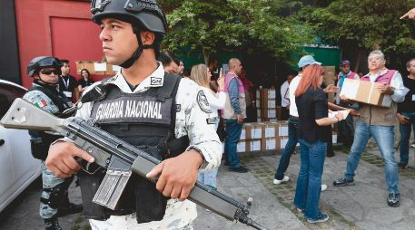 La Guardia Nacional montó un operativo para garantizar la llegada de las boletas electorales a Jalisco. AFP