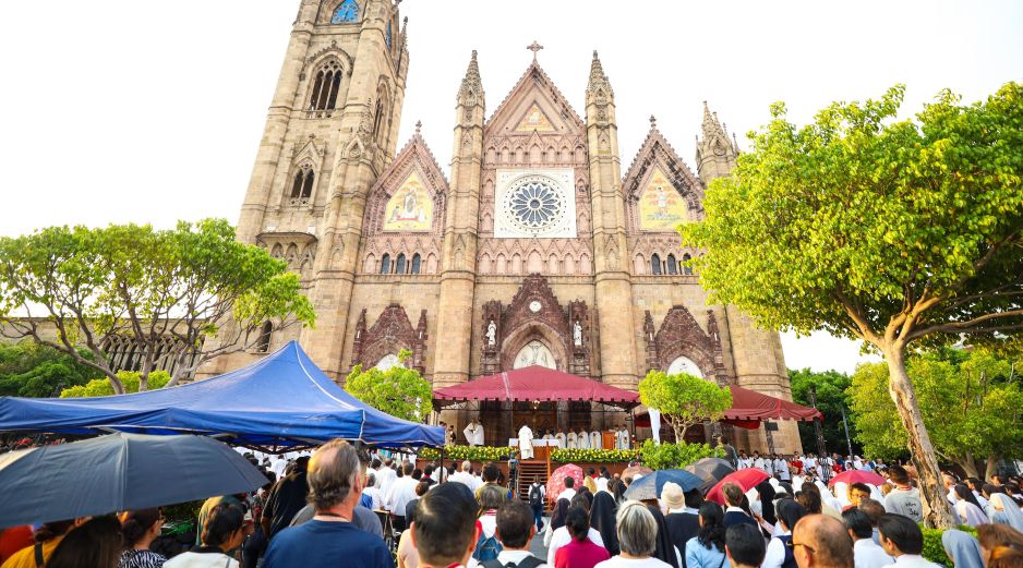 La festividad comenzó con una misa en el templo del Expiatorio este primero de junio a las 18:00 horas. EL INFORMADOR/A.NAVARRO