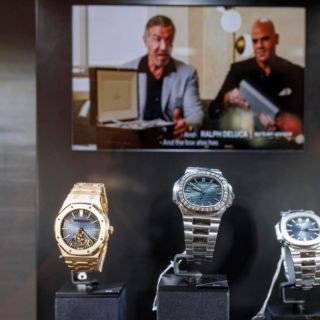 Los relojes de lujo de Sylvester Stallone recaudan 6.7 MDD en subasta en NY