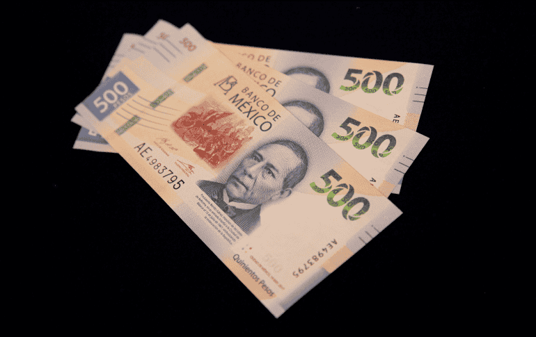 Los billetes G5 son más que simples imitaciones de dinero, están caracterizados por una gran calidad, entre ellos, los billetes de 500 pesos destacan como los favoritos entre los falsificadores. EFE / ARCHIVO