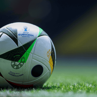 Dos selecciones aspiran a ser la más ganadora de la Eurocopa