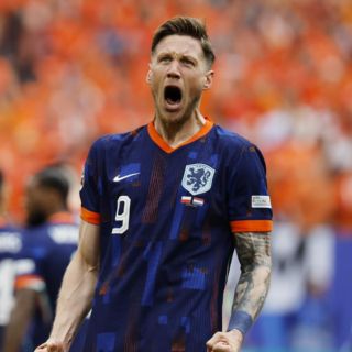 Países Bajos se estrena en la Eurocopa con triunfo ante Polonia