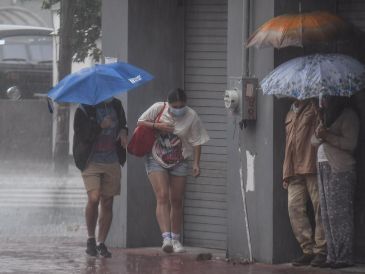 La temporada de lluvia "ya va a comenzar esta semana", dice el meteorólogo Ángel Meulenert. SUN / ARCHIVO