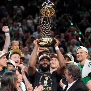 Los Celtics vencen a los Mavericks y consiguen su anillo 18 de la NBA