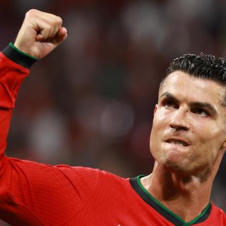 Cristiano Ronaldo causa polémica por burlarse de rival en la Eurocopa