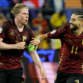 Bélgica triunfa sobre Rumania y el Grupo E queda reñido