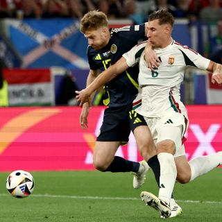 Hungría triunfa y elimina a Escocia de la Eurocopa
