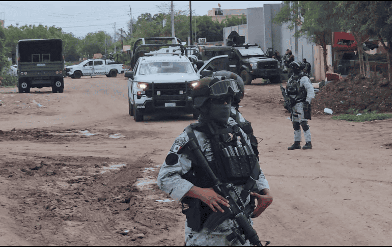El operativo de las fuerzas federales se inició durante las primeras horas de este domingo, lo que despertó a los habitantes del poblado de Sánchez Celis. SUN