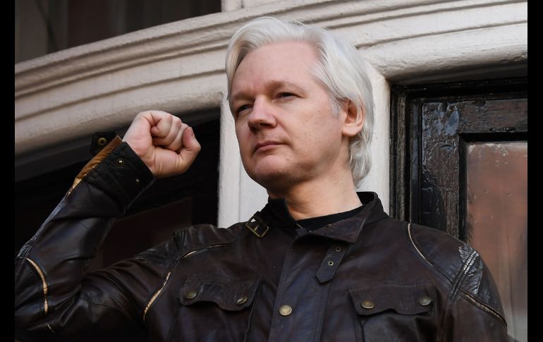 Assange aceptó declararse culpable de un delito grave como parte de un acuerdo con el Departamento de Justicia de Estados Unidos, lo que le permitiría evitar la cárcel en ese país. AFP
