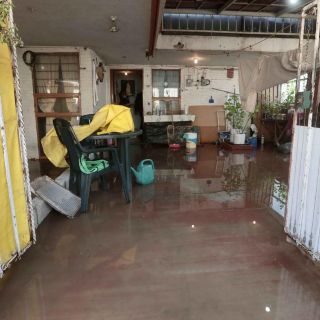 Desbordamiento del canal en Zacatepec provoca inundaciones en 30 viviendas