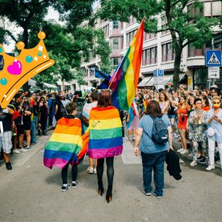¿Qué famosas han sido reinas LGBT+ en la Marcha del Orgullo en CDMX?