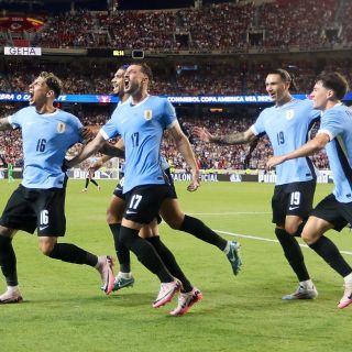 Uruguay se clasifica a cuartos de final y elimina a Estados Unidos