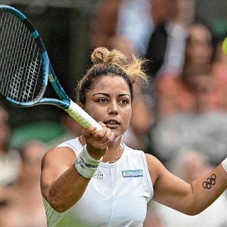 Renata Zarazúa juega en Wimbledon