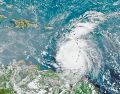 Mientras la tormenta tropical Chris provoca lluvias en Jalisco, Colima, Hidalgo, Querétaro y San Luis Potosí, se prevé que Beryl (en la imagen satelital) toque tierra este jueves en México. EFE