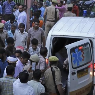 India: Estampida en evento religioso deja más de 100 muertos