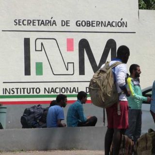 CNDH emite recomendación al INM por retener a venezolano