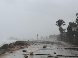 Según la gobernadora de la entidad Mara Lezama, se mantiene zona de prevención por efectos de huracán. ESPECIAL / X @MaraLezama