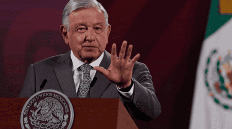 López Obrador expresó que el error en gobiernos neoliberales es la corrupción. SUN/ARCHIVO