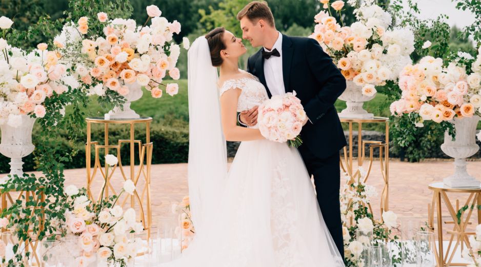 Desde espectáculos luminosos con drones hasta invitaciones de realidad aumentada, las posibilidades son tan emocionantes como el amor que se celebra el día de tu boda. ISTOCK GETTY IMAGES/ Especial