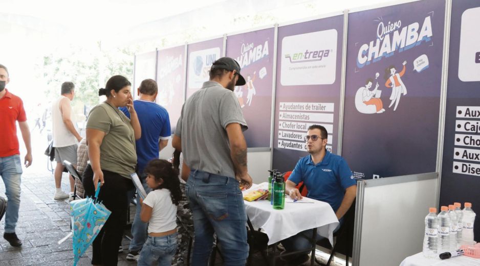 El evento busca reforzar el sector económico y facilitar el acceso a empleos bien remunerados. ESPECIAL