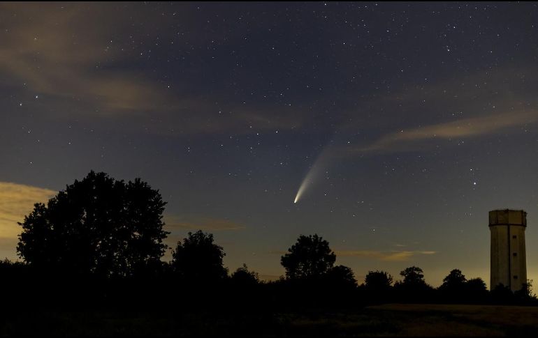 El paso del cometa por la Tierra es un evento único, debido a que no es periódico y podría ser el más brillante del siglo. ESPECIAL / Imagen de Kev en Pixabay