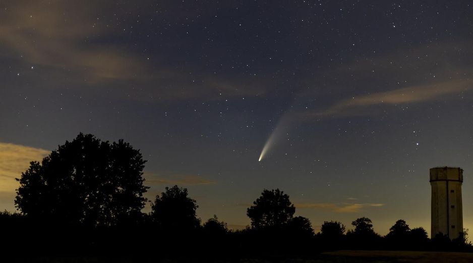 El paso del cometa por la Tierra es un evento único, debido a que no es periódico y podría ser el más brillante del siglo. ESPECIAL / Imagen de Kev en Pixabay