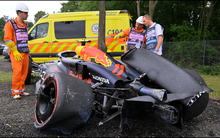 Sergio Pérez volvió a quedarse fuera de la Q2 en Hungría como en Mónaco, Canadá, Gran Bretaña.  EFE/EPA/Zsolt Czegledi HUNGARY OUT