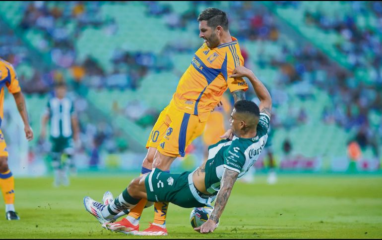 Gignac marcó su segundo gol del torneo y hundió a su rival, que suma apenas un punto y un gol. IMAGO7