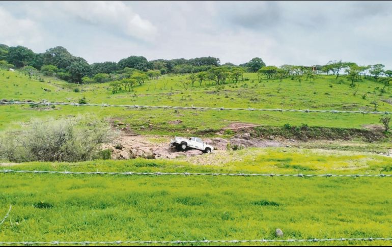 Tres personas murieron y una menor está desaparecida tras ser arrastradas por una corriente en Etzatlán durante las lluvias del fin de semana. ESPECIAL