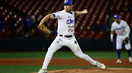 Matt Minnick se llevó la derrota después de 1.1 innings, donde recibió 6 hits y 6 carreras. CORTESÍA/Charros de Jalisco