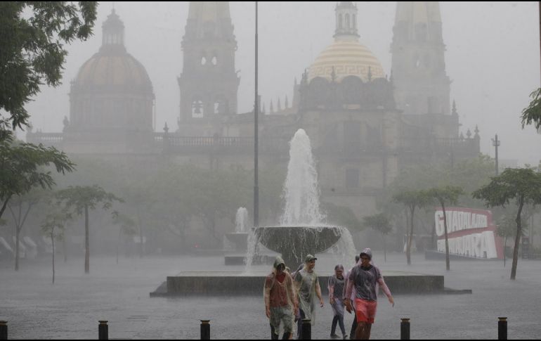 La probabilidad de lluvia este jueves en Guadalajara, de forma general, es del 100 por ciento. Es decir, es un hecho que las lluvias seguirán este día. EL INFORMADOR / ARCHIVO