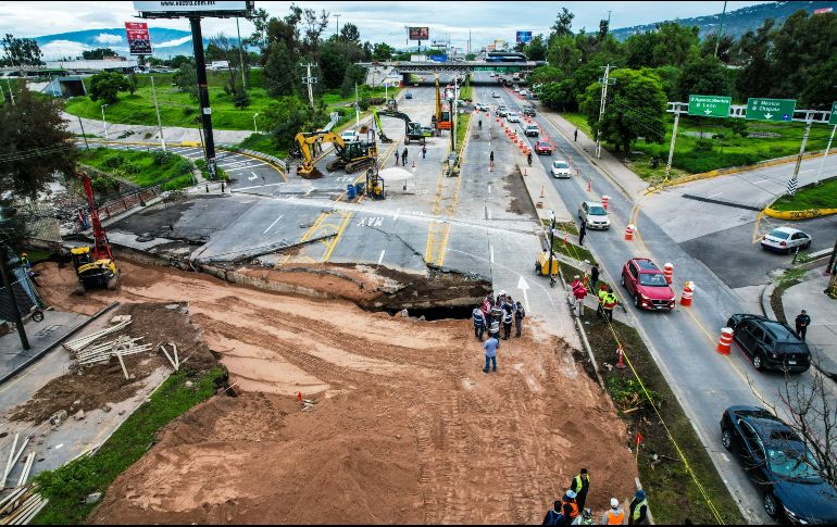 Hay presencia de elementos de Movilidad de Zapopan y de la Policía Vial quienes apoyan para desahogar el tráfico en la zona. EL INFORMADOR/ ARCHIVO