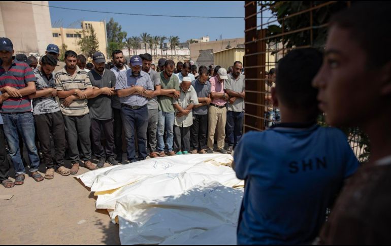 Hasta el momento, los ataques israelíes en esta zona han dejado a 23 muertos y cerca de 90 heridos, según las autoridades gazatíes. EFE/ Haitham Imad