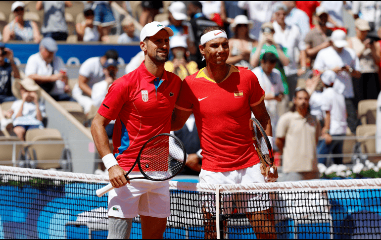 Novak Djokovic y Rafael Nadal, en el partido de segunda ronda de París 2024. EFE / F. Robichon