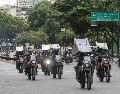Miles de venezolanos se han concentrado este martes en Caracas, en un acto convocado por la oposición mayoritaria, para rechazar  lo que consideran es un fraude electoral. EFE/ Ronald Peña