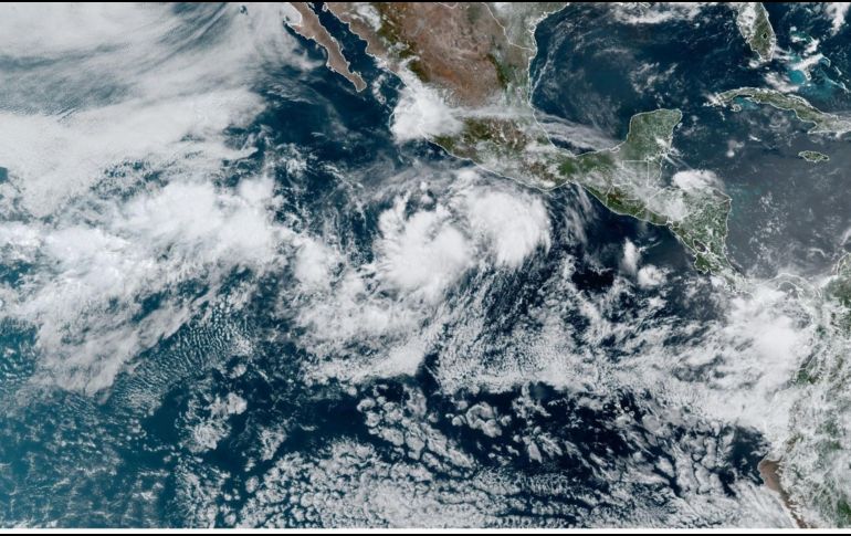 Hasta ahora, el Servicio Meteorológico Nacional solo ha confirmado la formación en el Pacífico de dos formaciones ciclónicas: Aletta y Bud. El tercer ciclón que pudiera formarse sería Carlotta. EFE/ ARCHIVO.