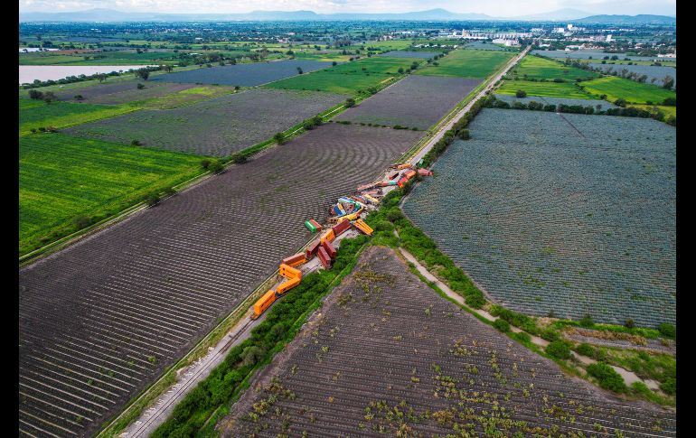 Reportan descarrilamiento de tren de carga en La Barca