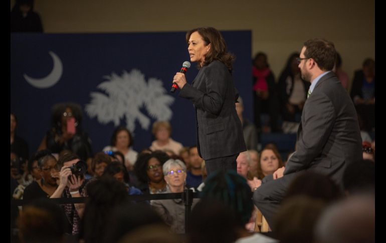 Harris fue recibida entre aplausos y gritos de apoyo descontrolados. FACEBOOK / Kamala Harris