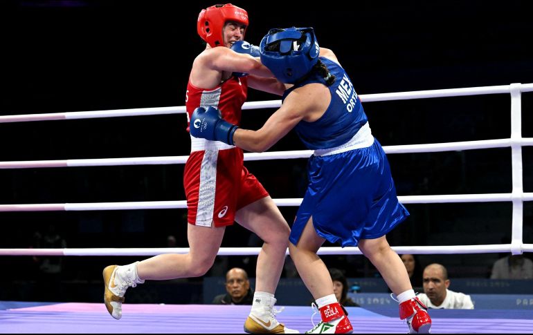 La boxeadora azteca no logró ganar ninguno de los tres rounds, esto se debió a la gran actuación que realizó Caitlin. AFP