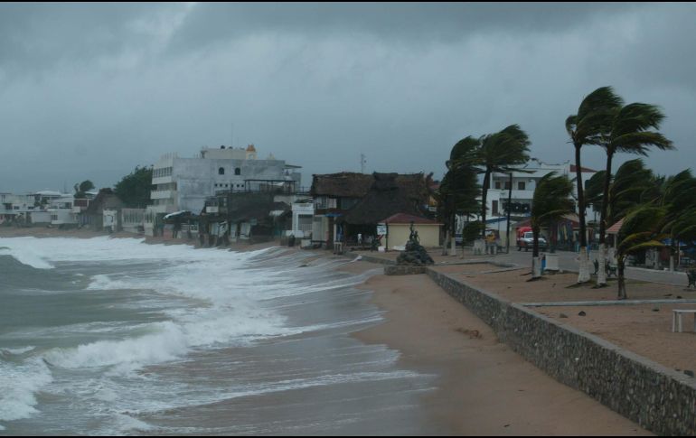 Su distancia al lugar más cercano es a 530 km al suroeste de Manzanillo, Colima, y a 540 km al suroeste de Punta San Telmo, Michoacán. EL INFORMADOR / ARCHIVO