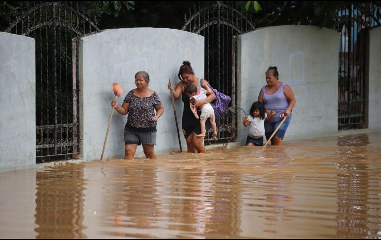 Las bandas nubosas de la tormenta tropical 