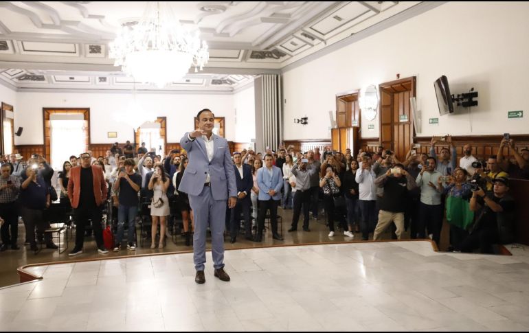 La toma de protesta de Roberto Delgadillo se dio luego de que les fuera ordenado por el Tribunal Electoral del Estado de Jalisco. CORTESÍA/Gobierno de Guadalajara.